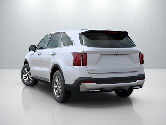 2026 Kia Sorento LX photo 2