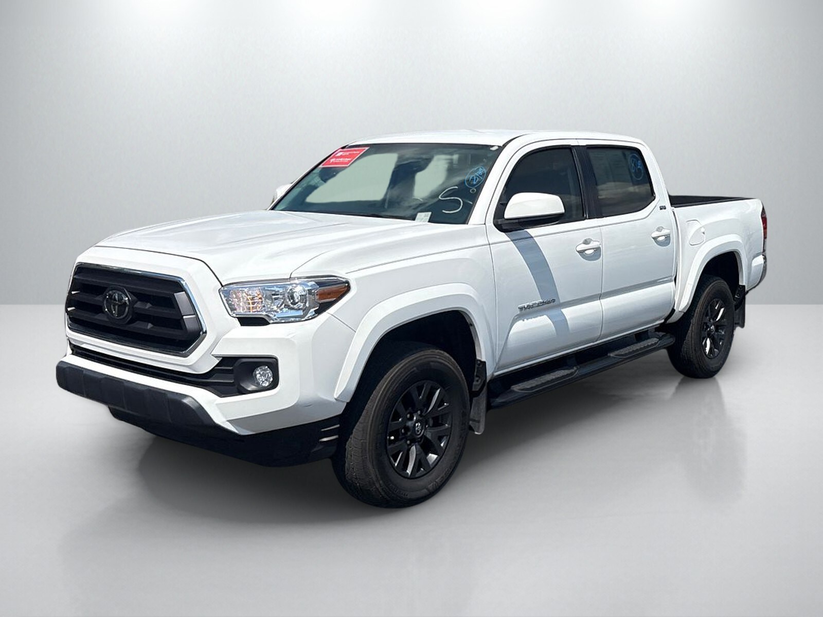 2023 Toyota Tacoma SR5 V6 photo 3