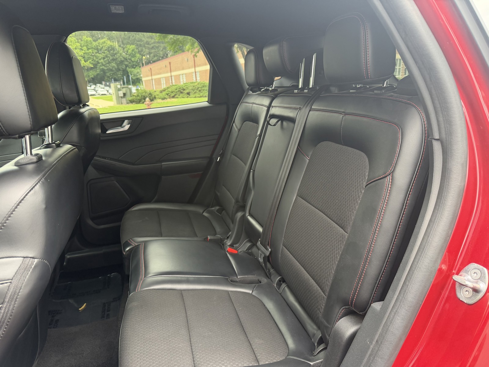 2024 Ford Escape ST-Line - Photo 25