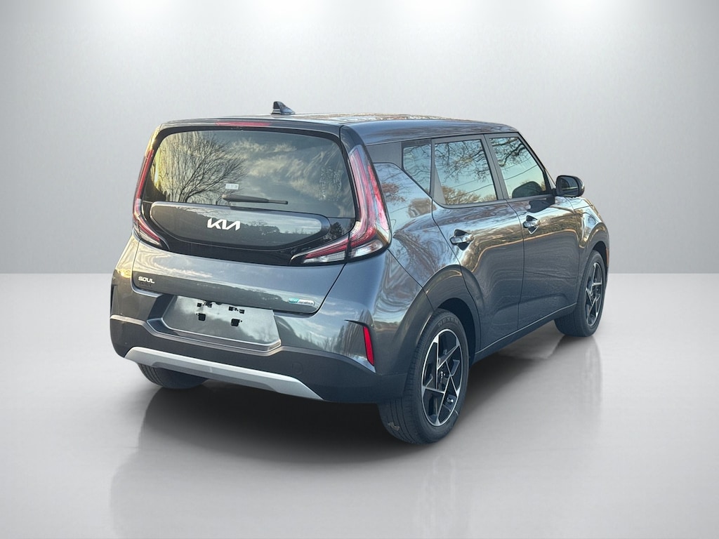 Certified 2024 Kia Soul EX Hatchback