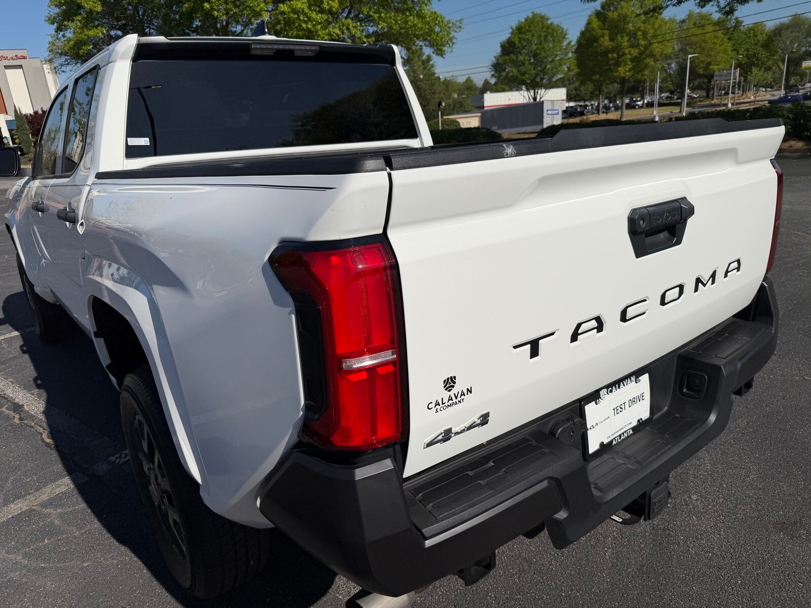 2024 Toyota Tacoma SR - Photo 12