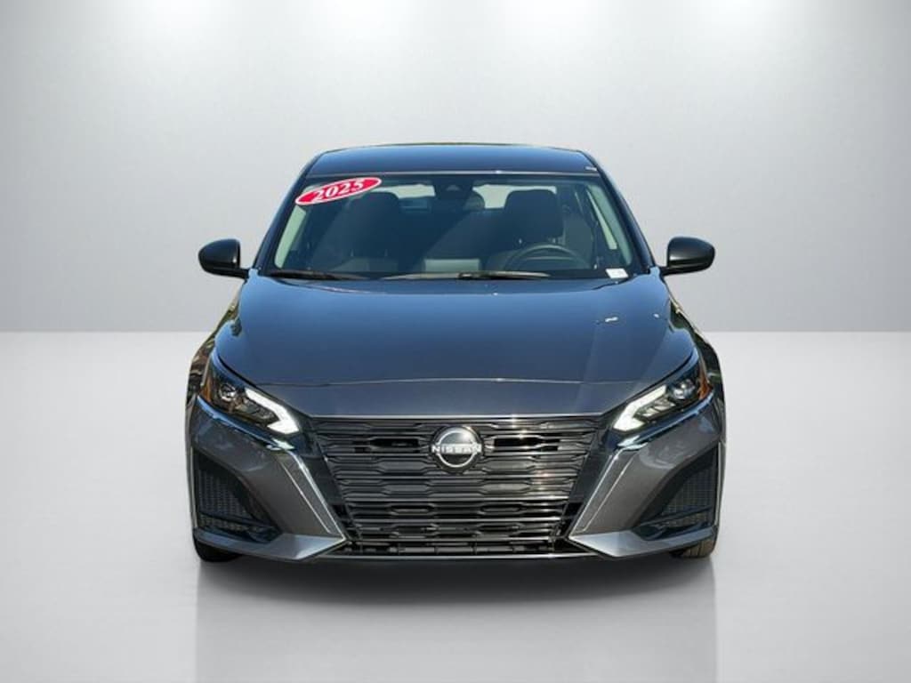 Certified 2025 Nissan Altima SV Sedan