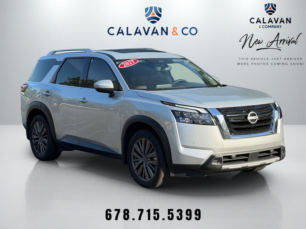 Certified 2025 Nissan Pathfinder SL SUV
