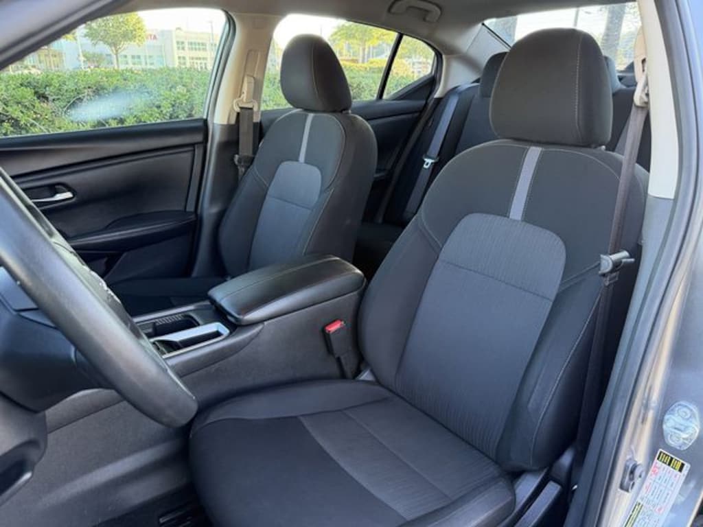 Used 2024 Nissan Sentra SV Sedan