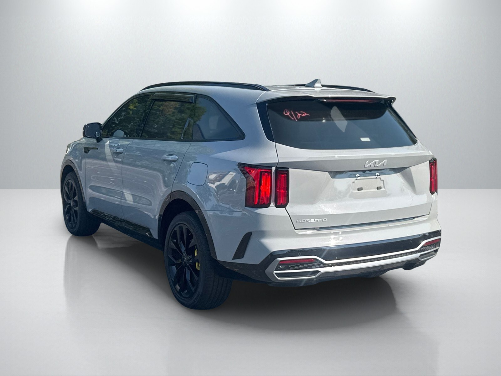 2023 Kia Sorento SX photo 2