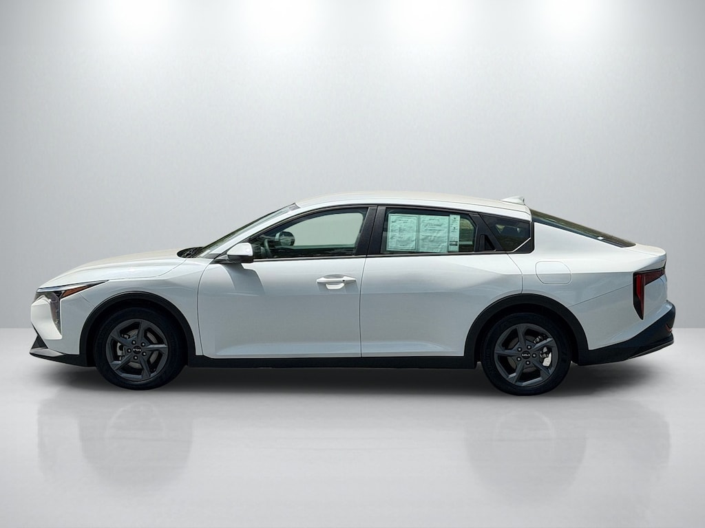 Certified 2025 Kia K4 LXS Sedan