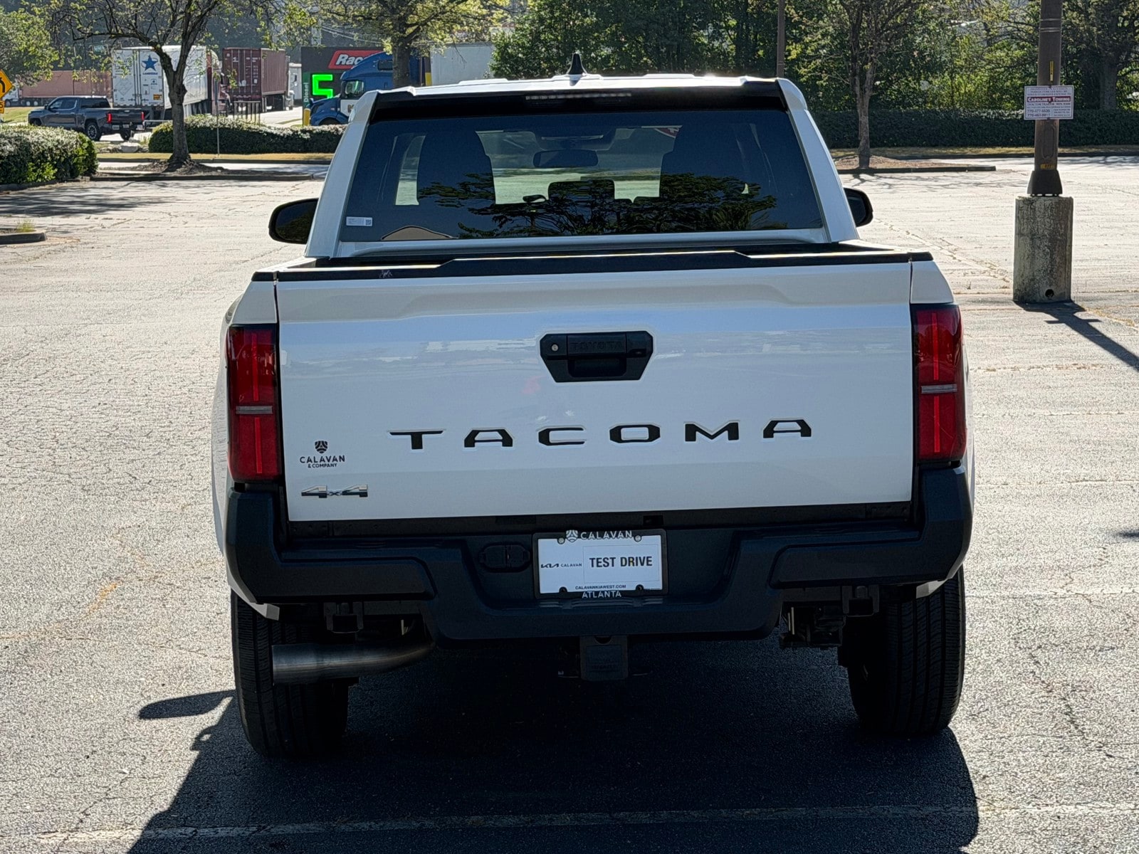 2024 Toyota Tacoma SR - Photo 9
