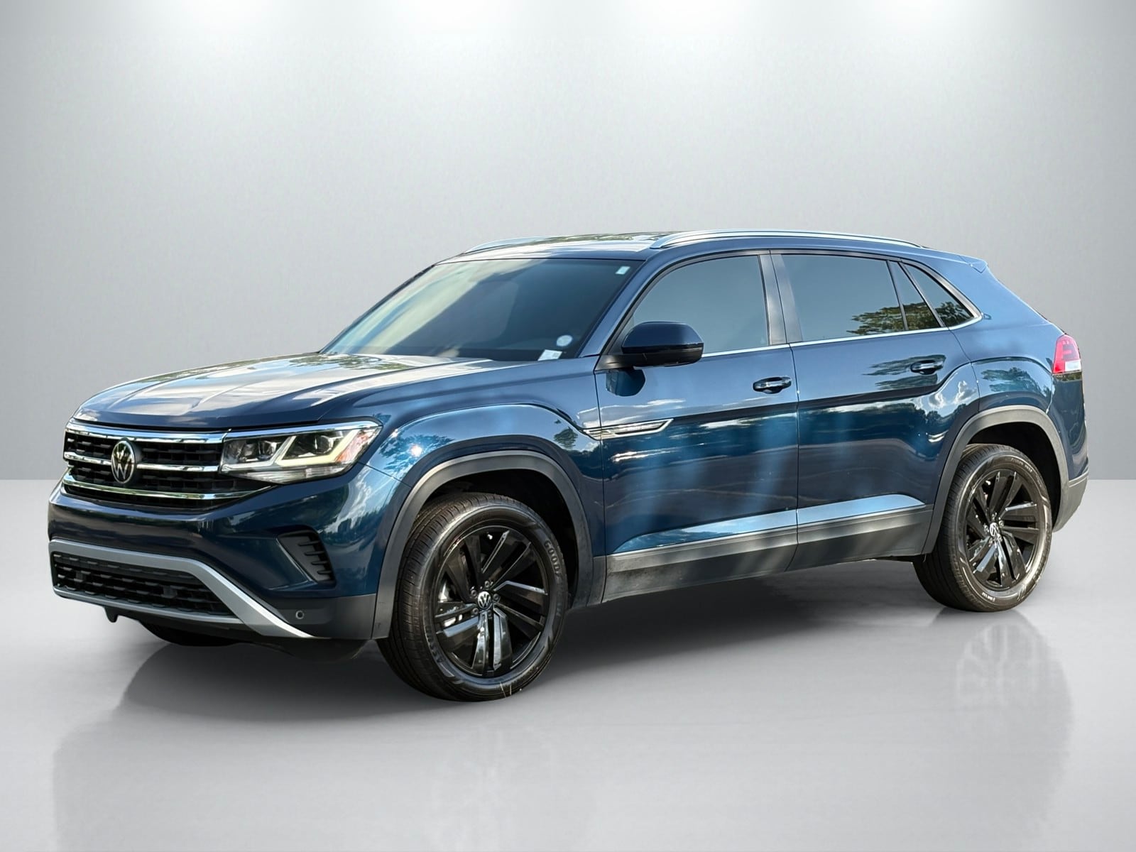 Certified 2022 Volkswagen Atlas Cross Sport SE w/Tech with VIN 1V2HE2CA1NC207506 for sale in Lithia Springs, GA