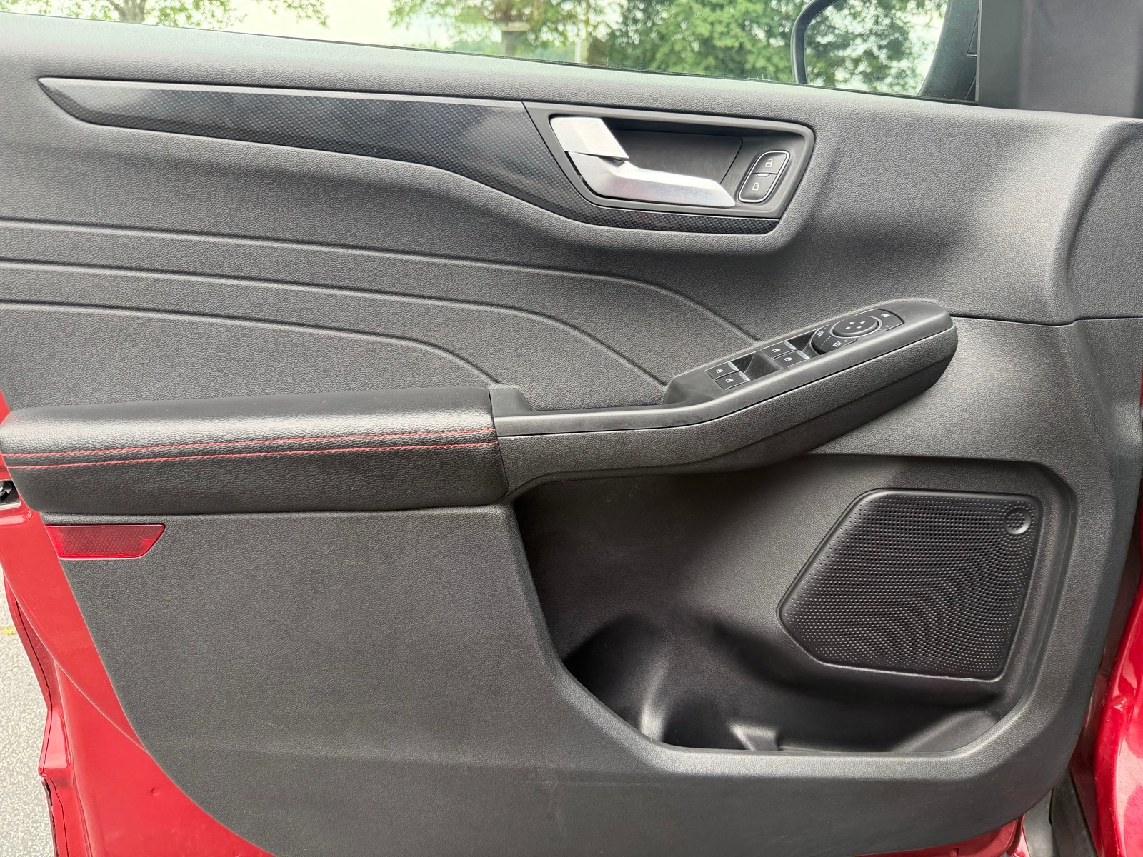 2024 Ford Escape ST-Line - Photo 9