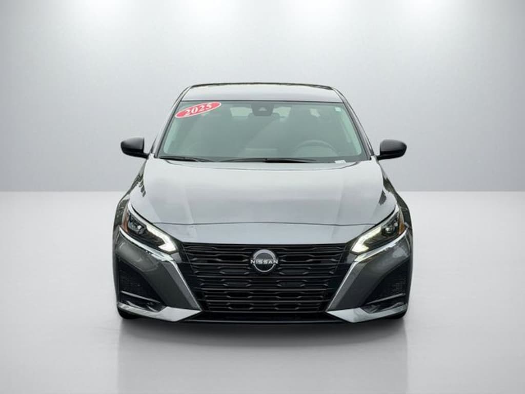 Certified 2025 Nissan Altima SV Sedan