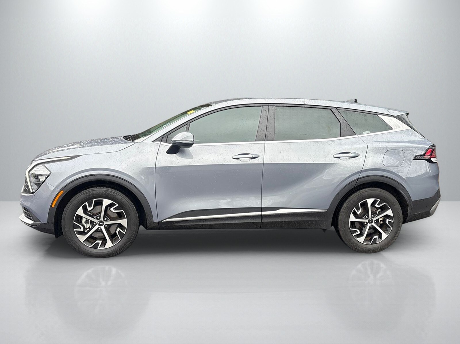 2023 Kia Sportage EX photo 4