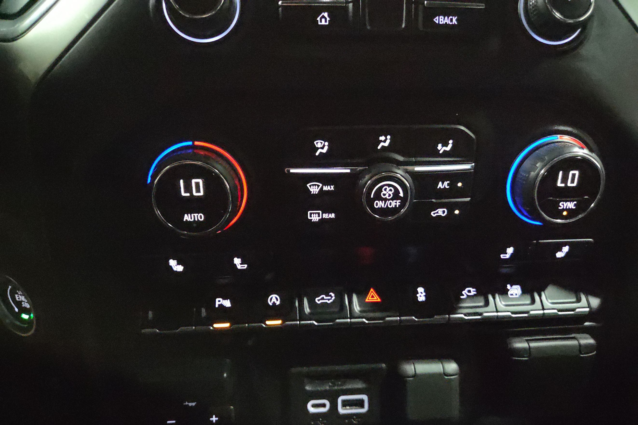 2020 Chevrolet Silverado 1500 LTZ - Photo 24