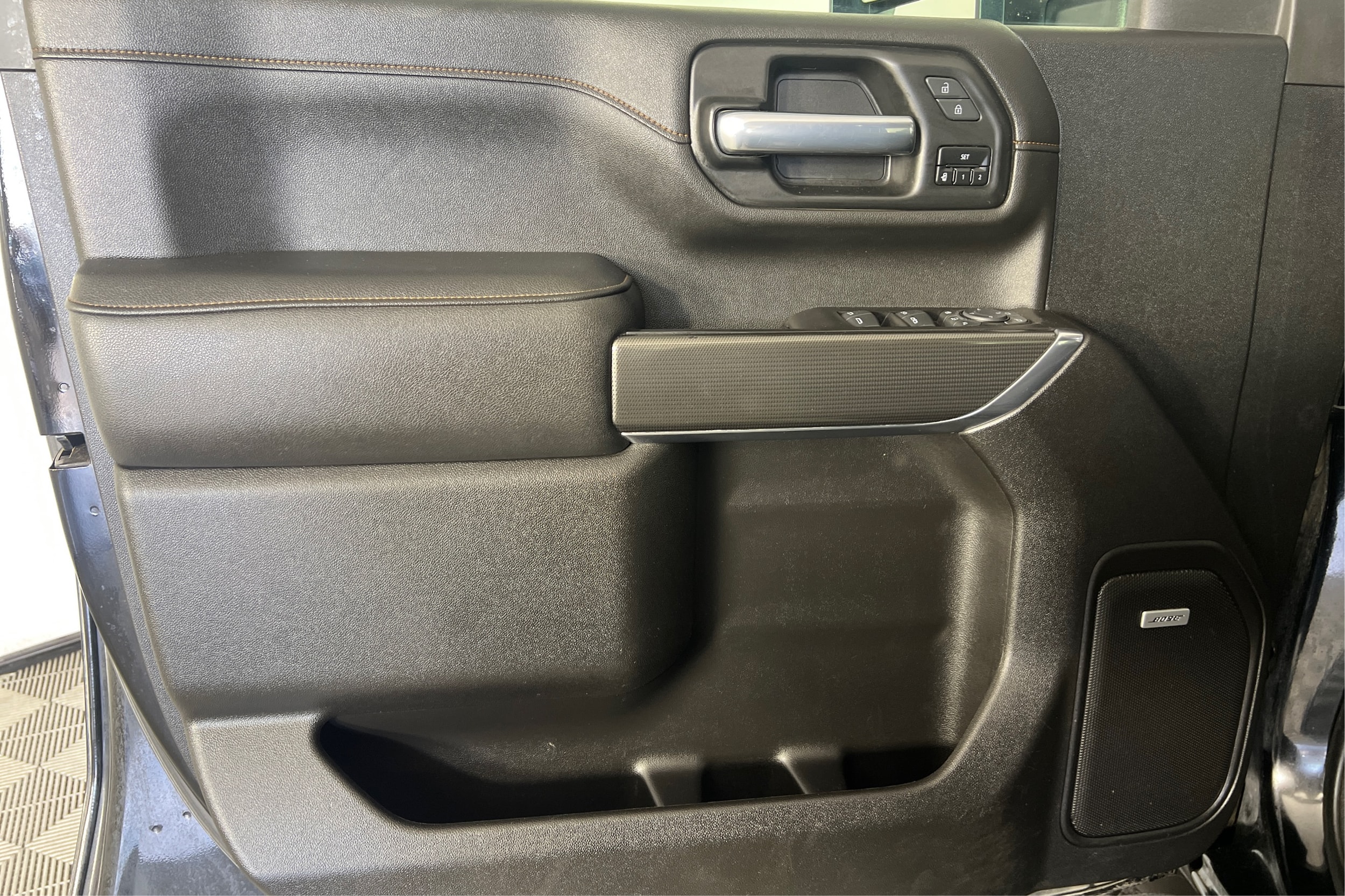2021 GMC Sierra 2500HD AT4 - Photo 15