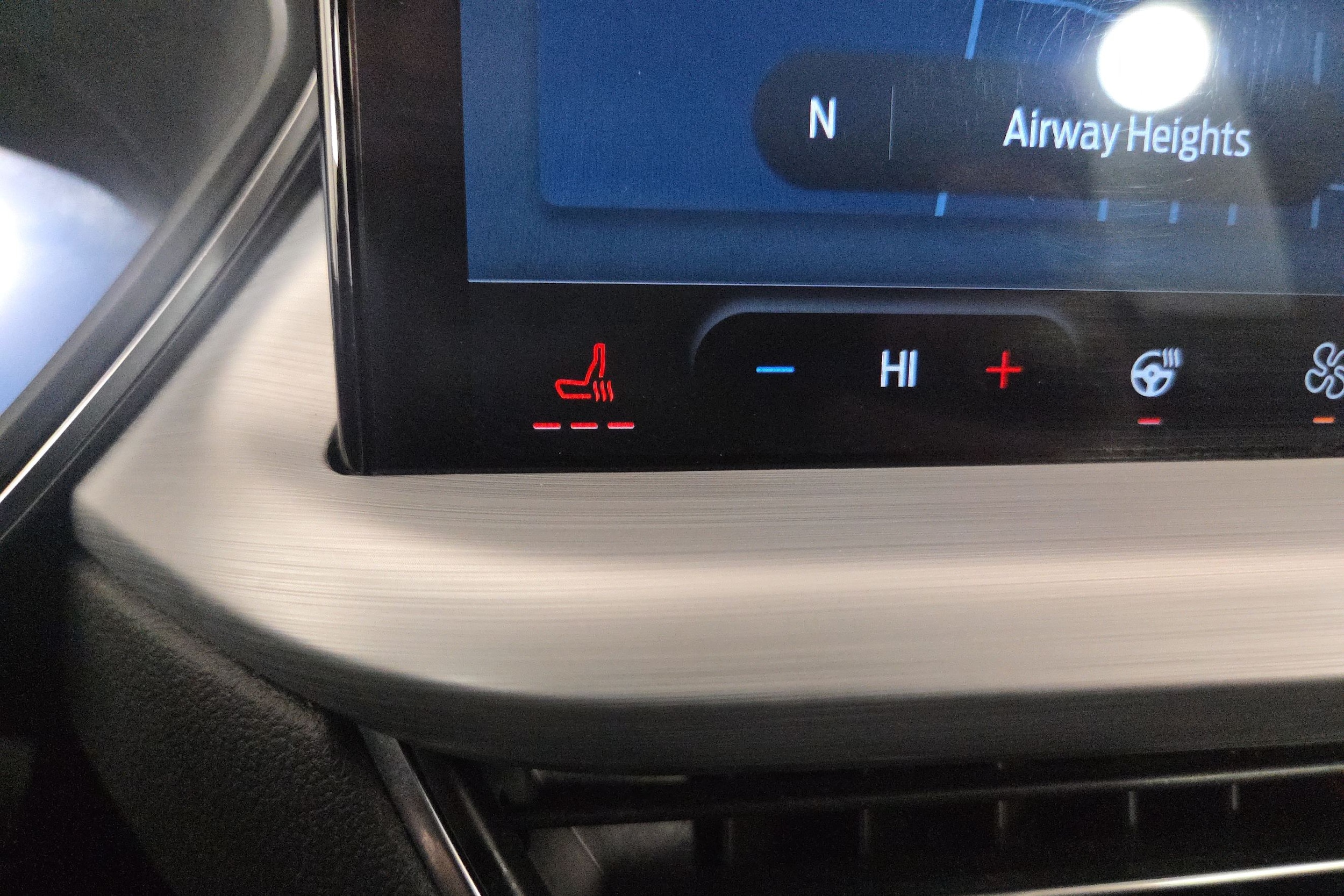 2025 Ford Escape Platinum - Photo 28