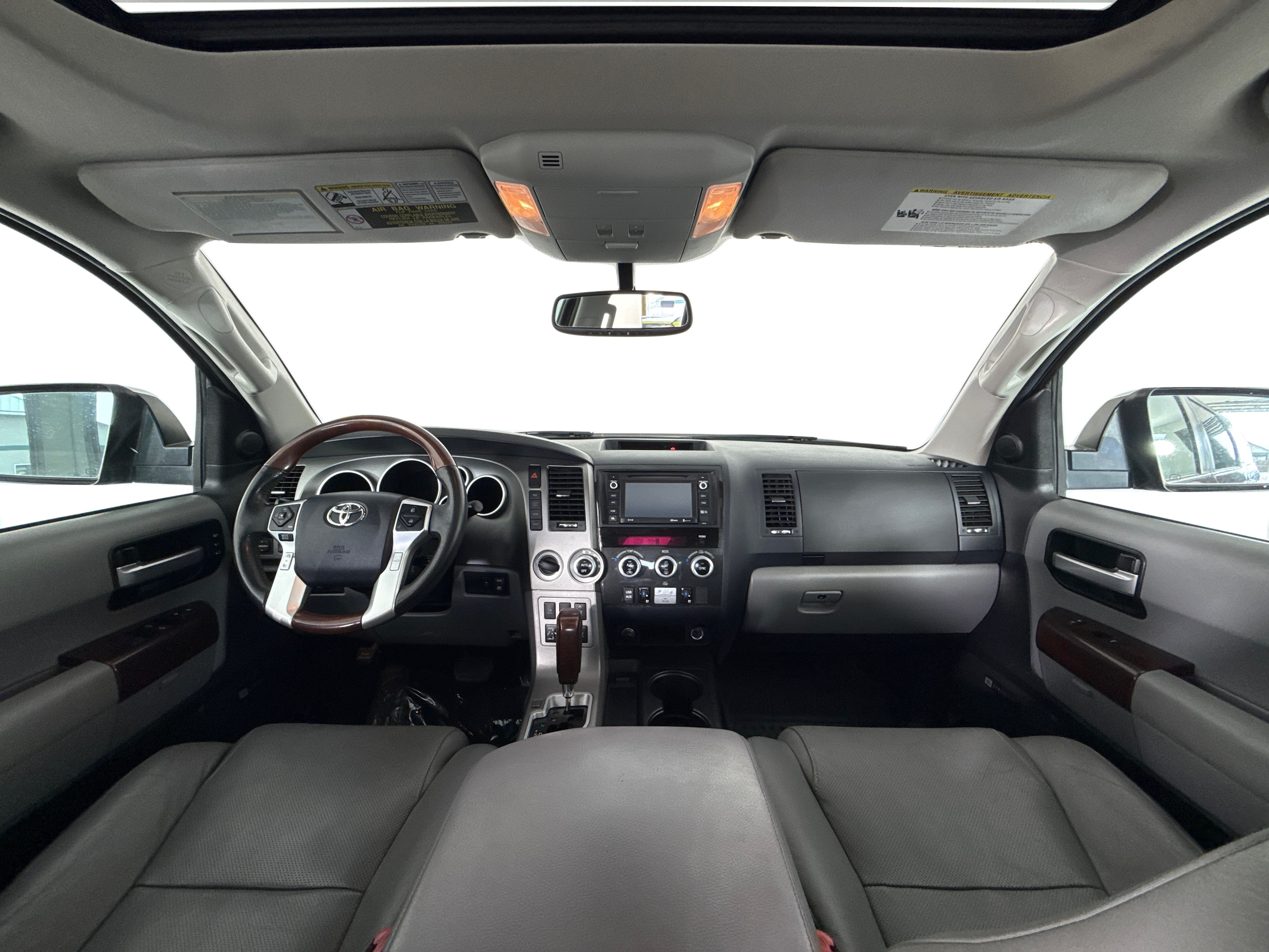 2017 Toyota Sequoia Platinum - Photo 18