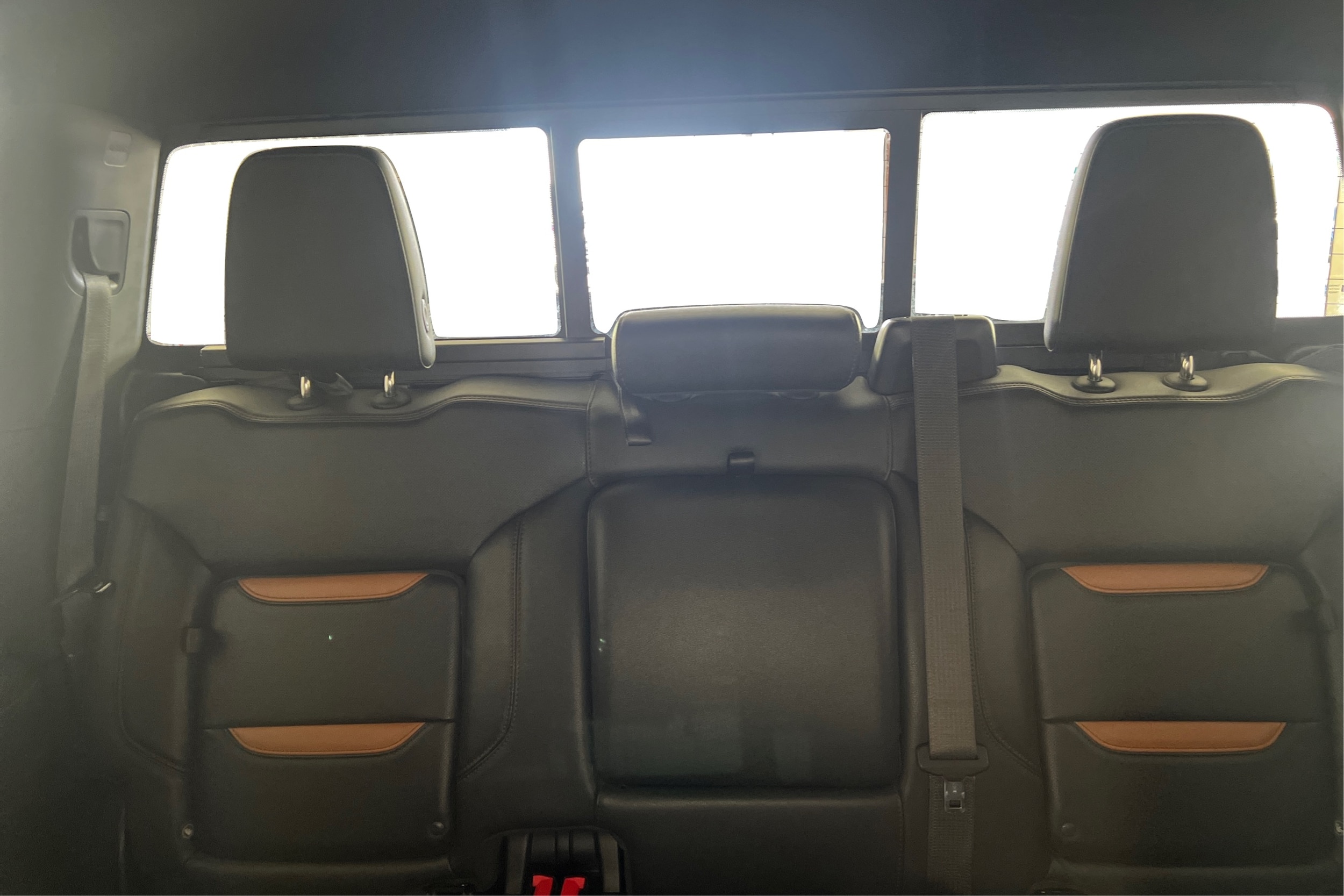 2021 GMC Sierra 2500HD AT4 - Photo 9