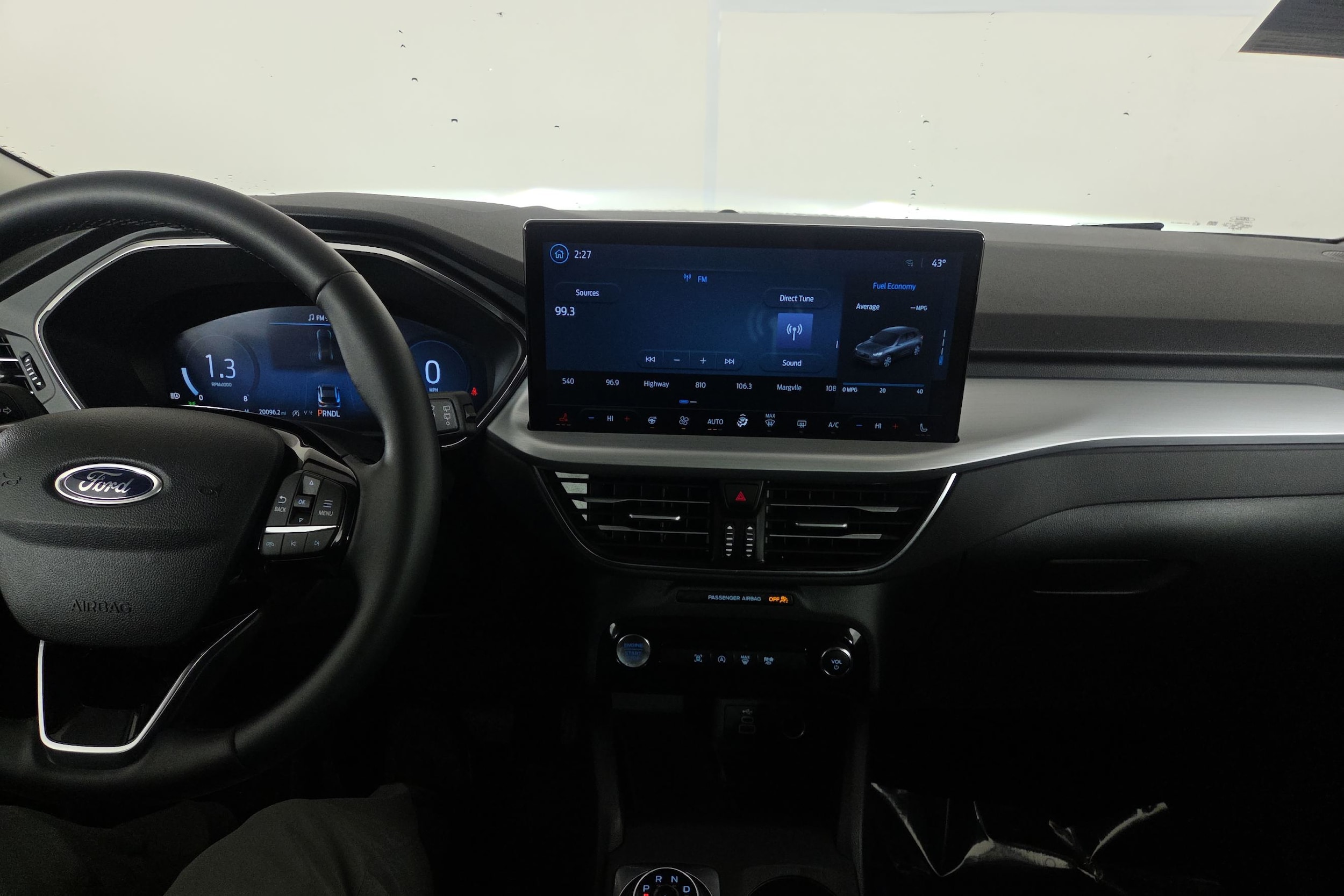 2025 Ford Escape Platinum - Photo 22