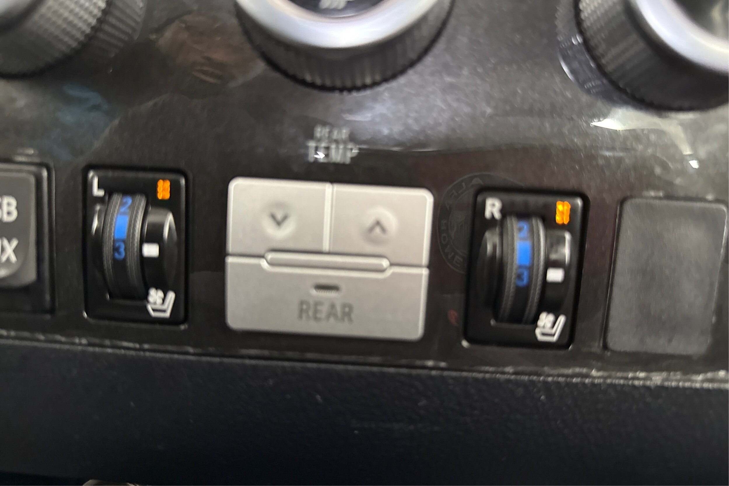 2017 Toyota Sequoia Platinum - Photo 28
