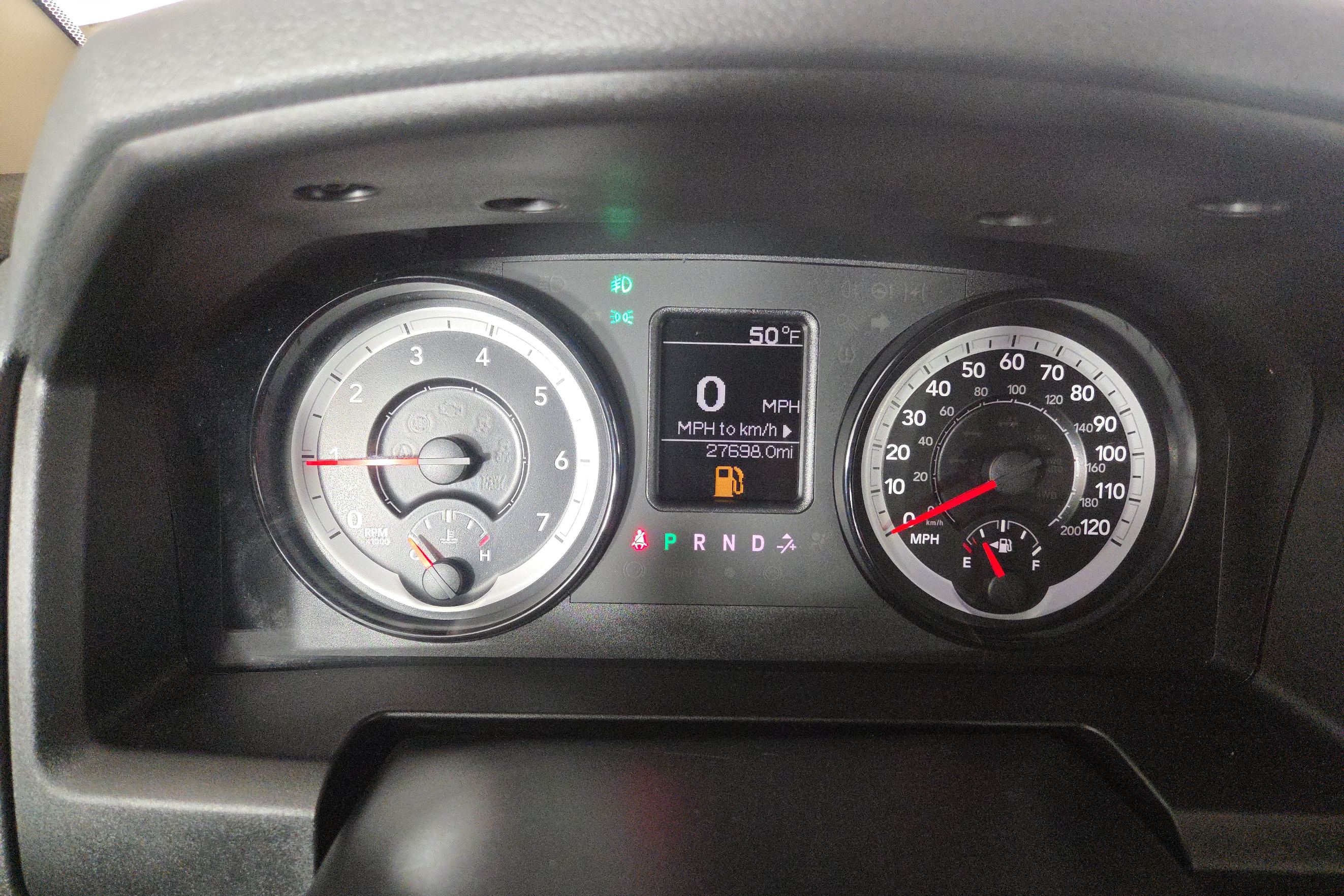 2020 RAM Ram 1500 Classic Express - Photo 13
