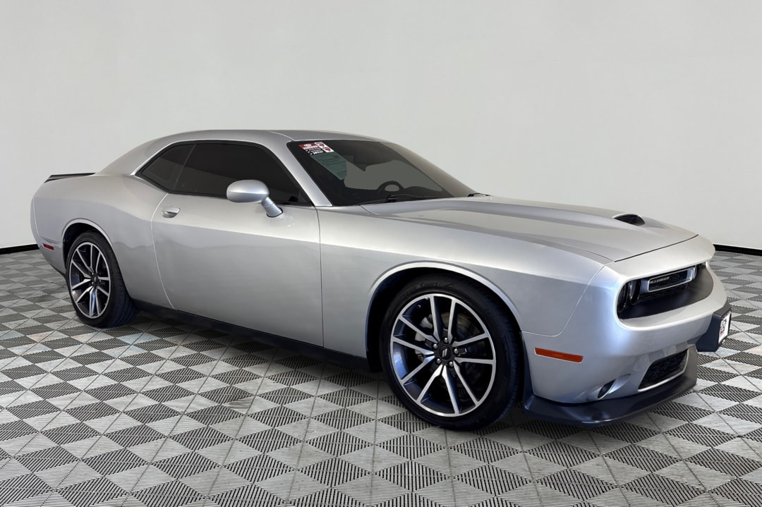 2023 Dodge Challenger R/T - Photo 3