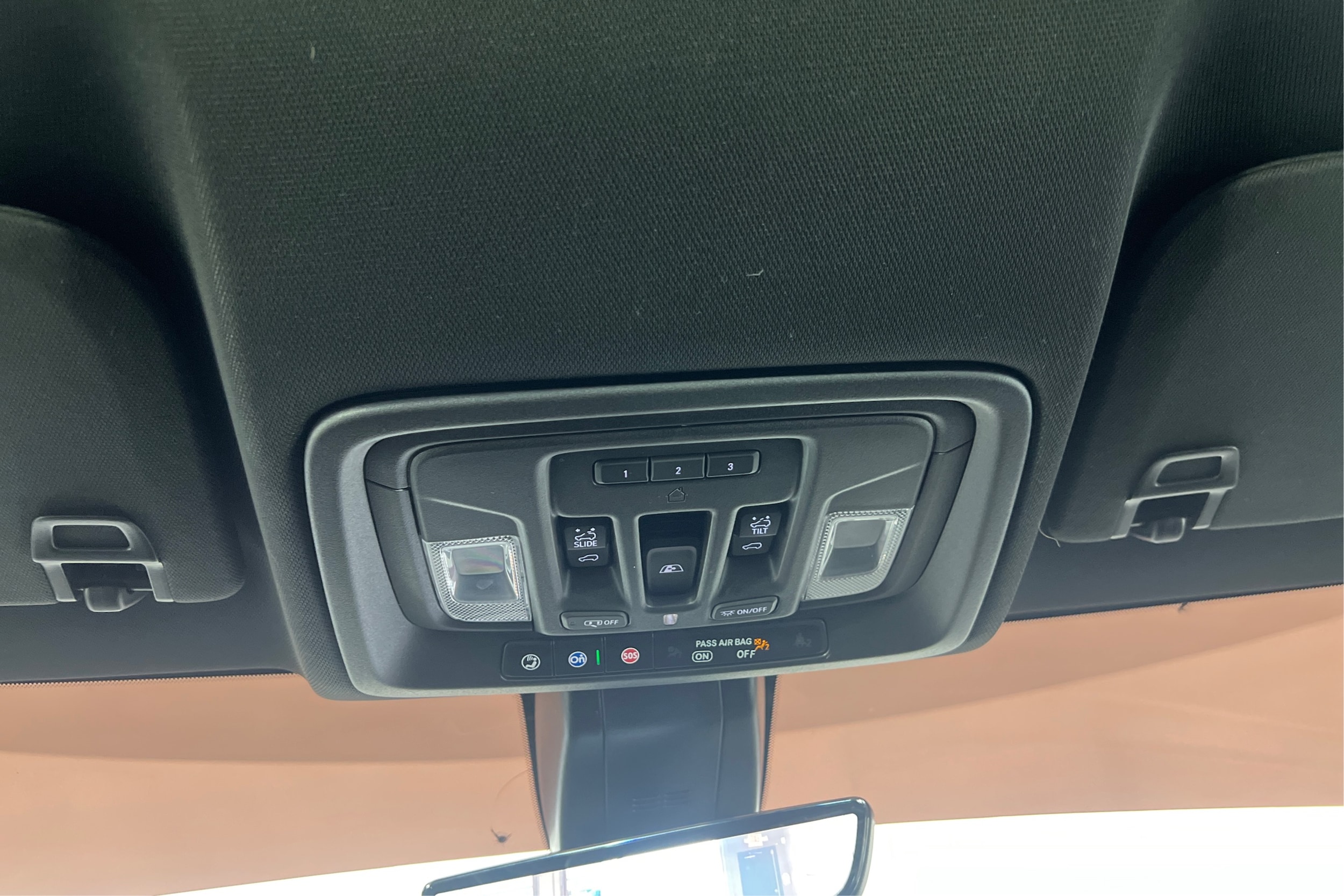 2021 GMC Sierra 2500HD AT4 - Photo 11