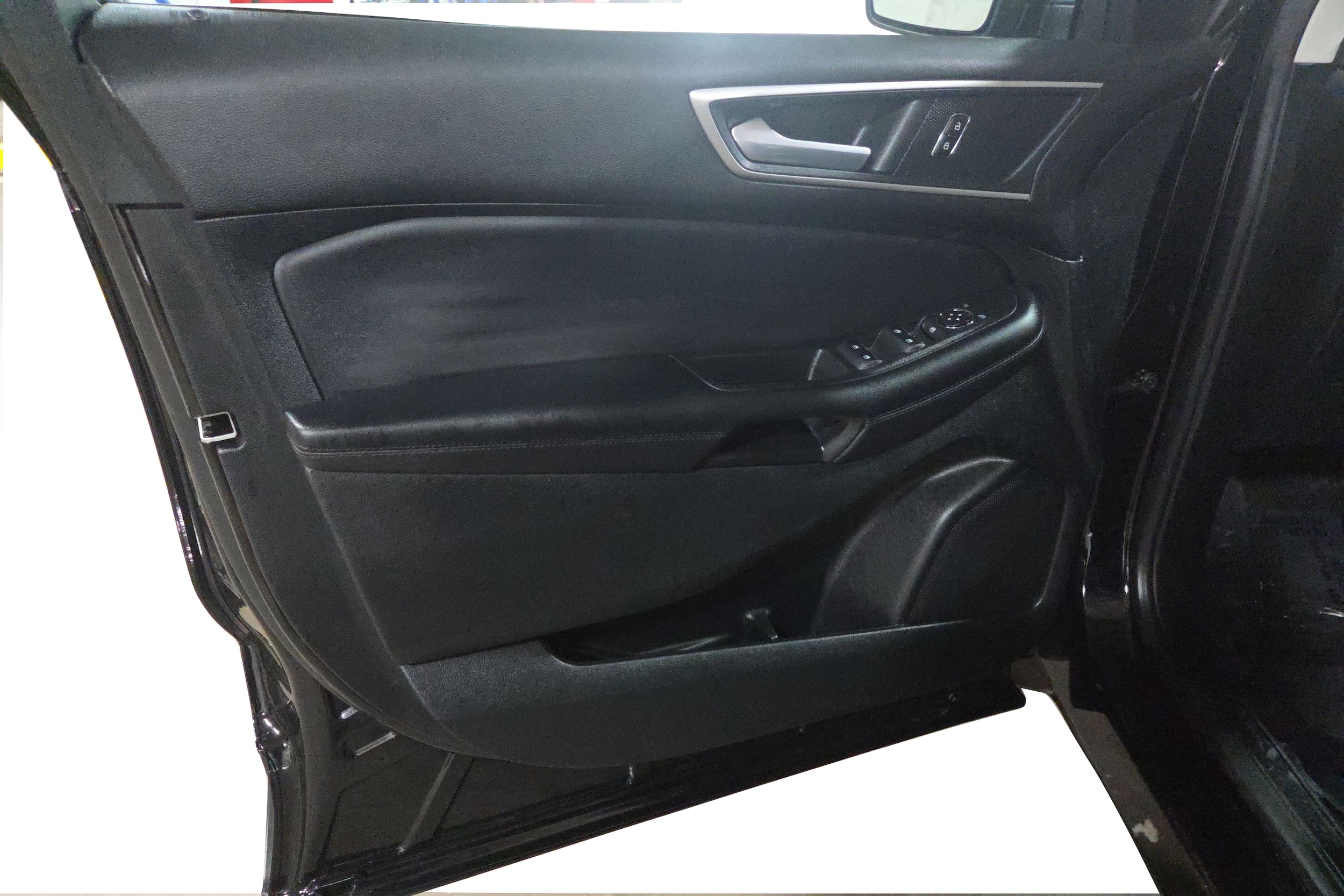2024 Ford Edge SEL - Photo 10