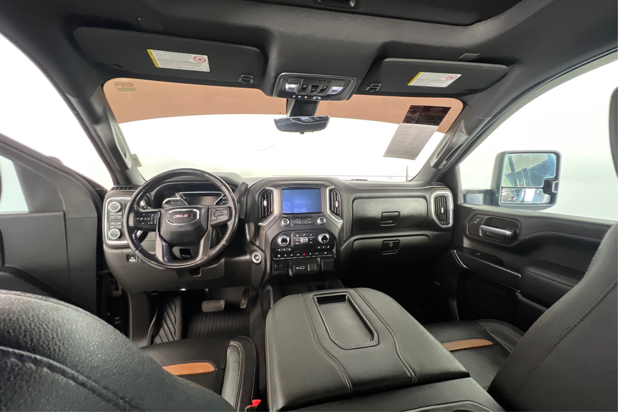 2021 GMC Sierra 2500HD AT4 - Photo 19