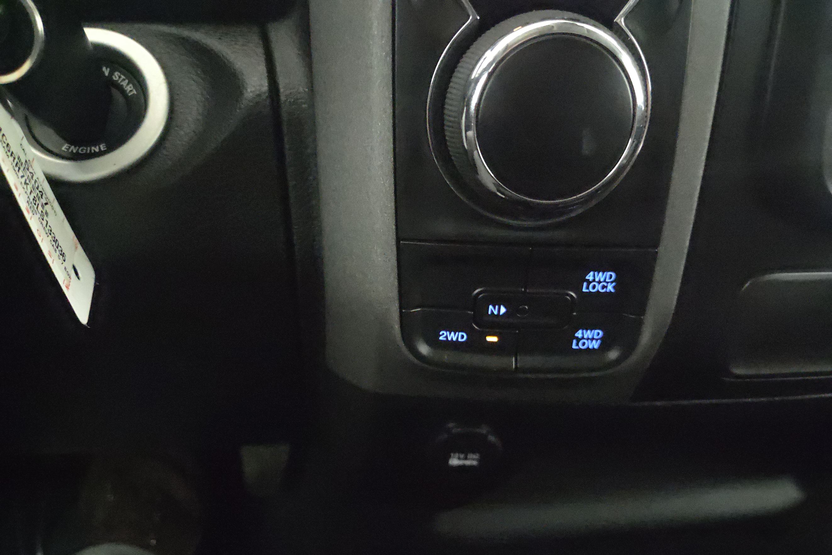 2020 RAM Ram 1500 Classic Express - Photo 25