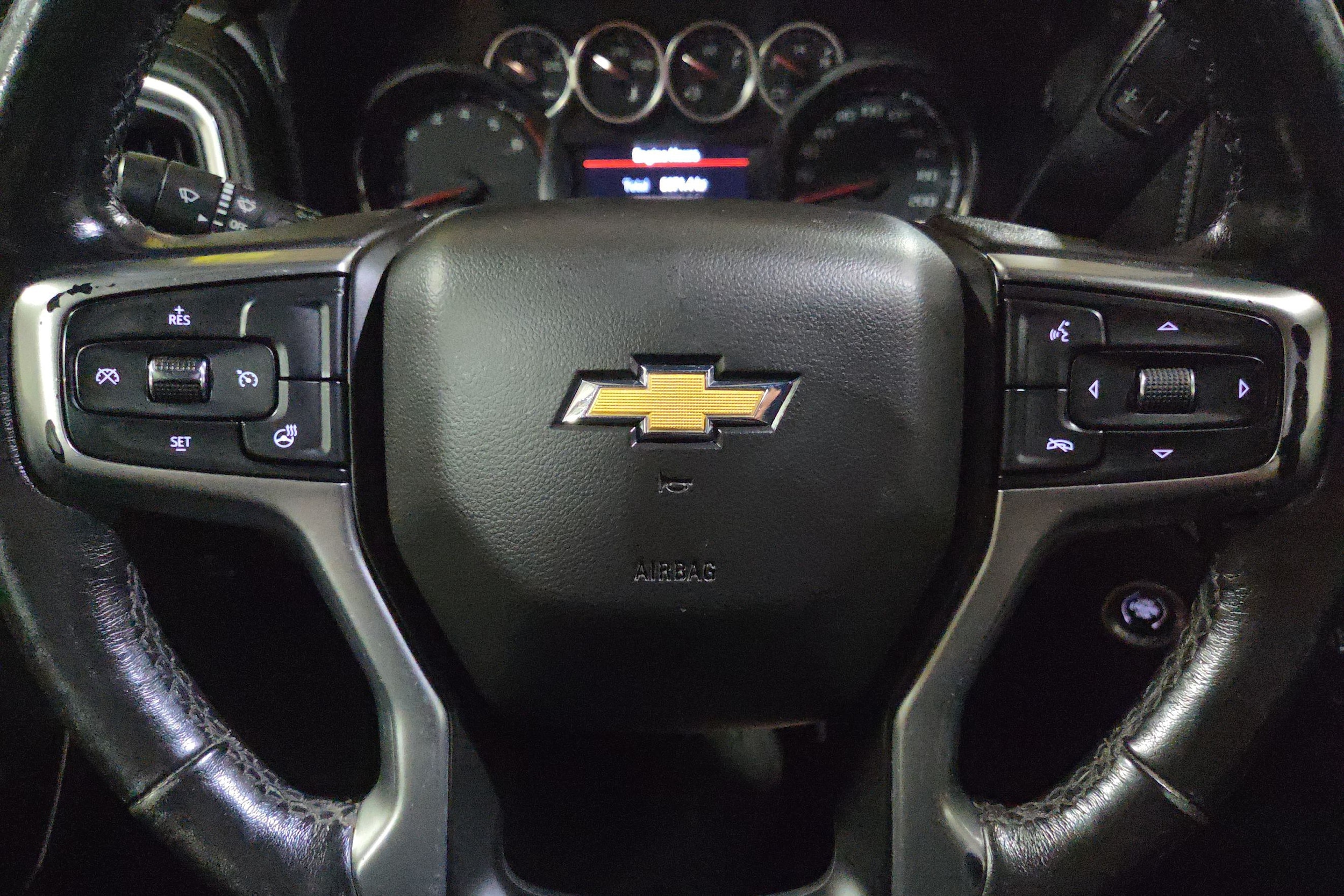 2020 Chevrolet Silverado 1500 LTZ - Photo 18