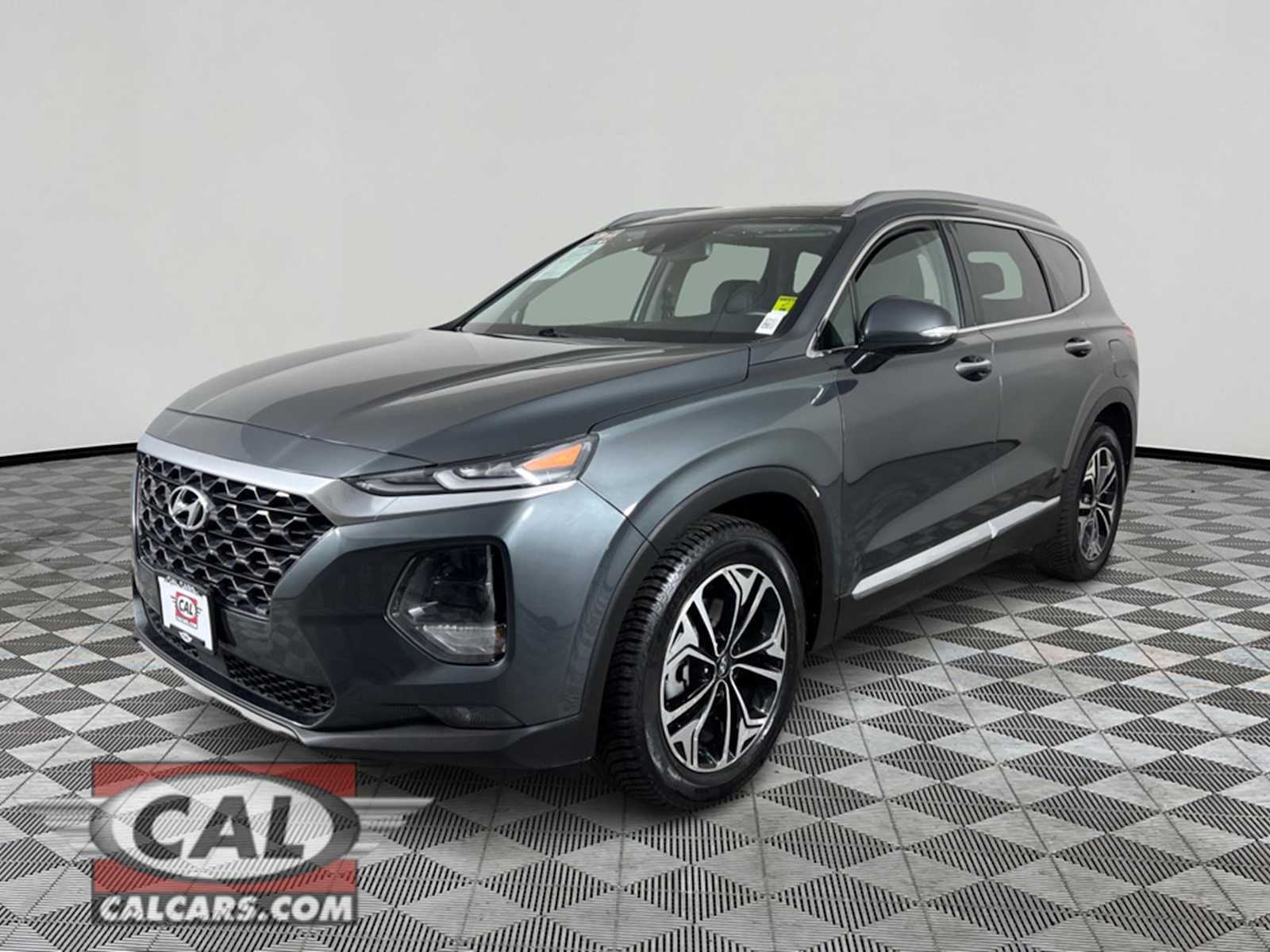 2020 Hyundai Santa Fe SEL's photo