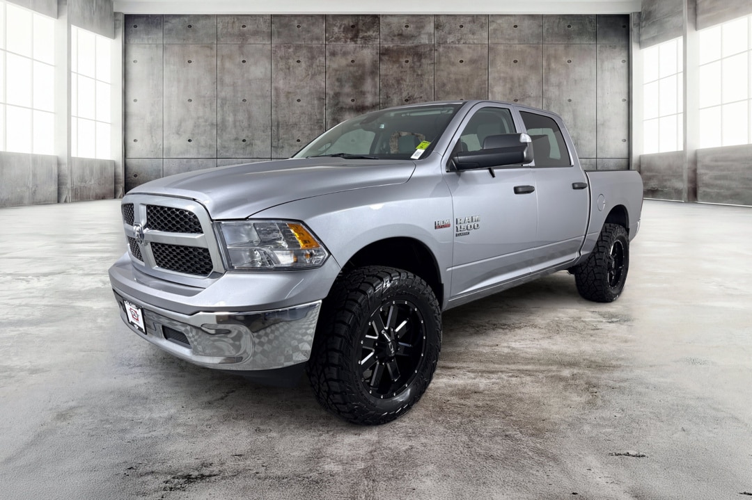 2023 RAM 1500 Classic SLT