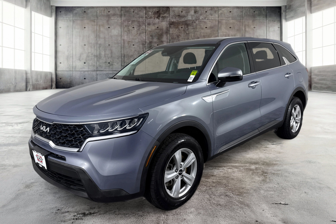 2022 Kia Sorento LX