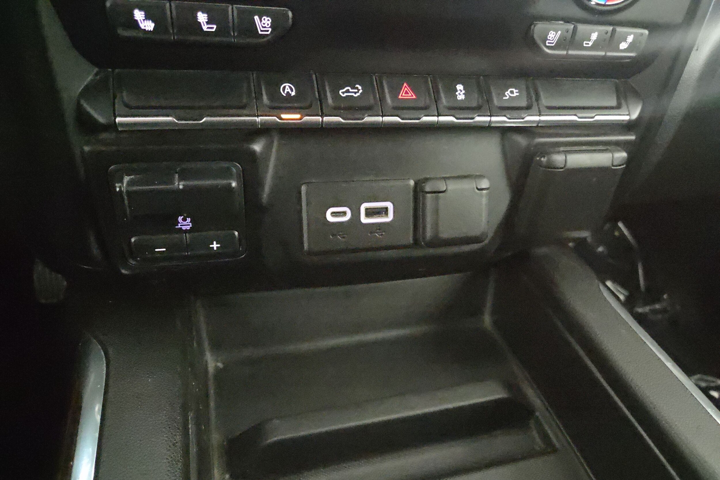 2020 GMC Sierra 1500 SLT - Photo 26