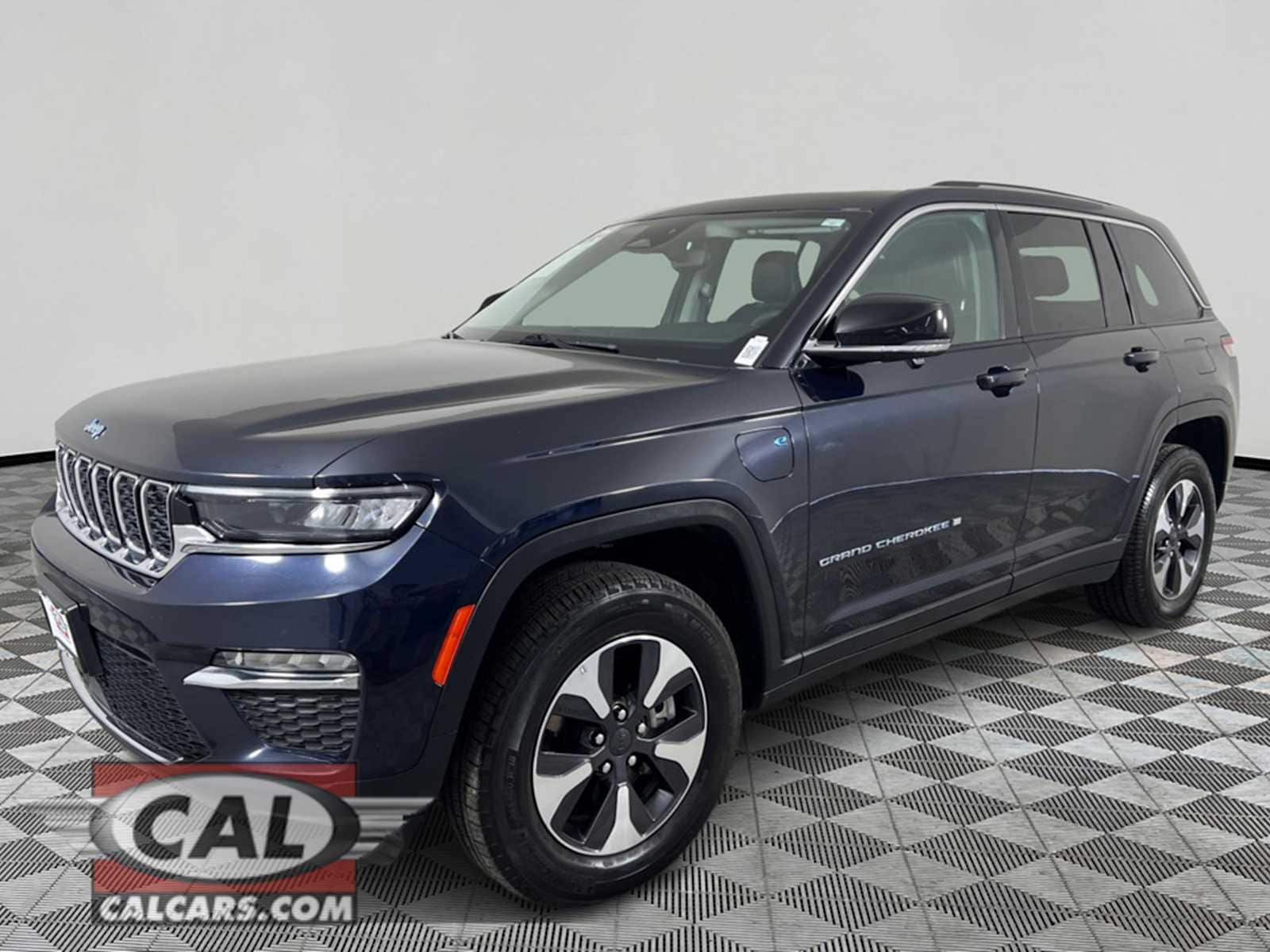 2024 Jeep Grand Cherokee 4xe's photo