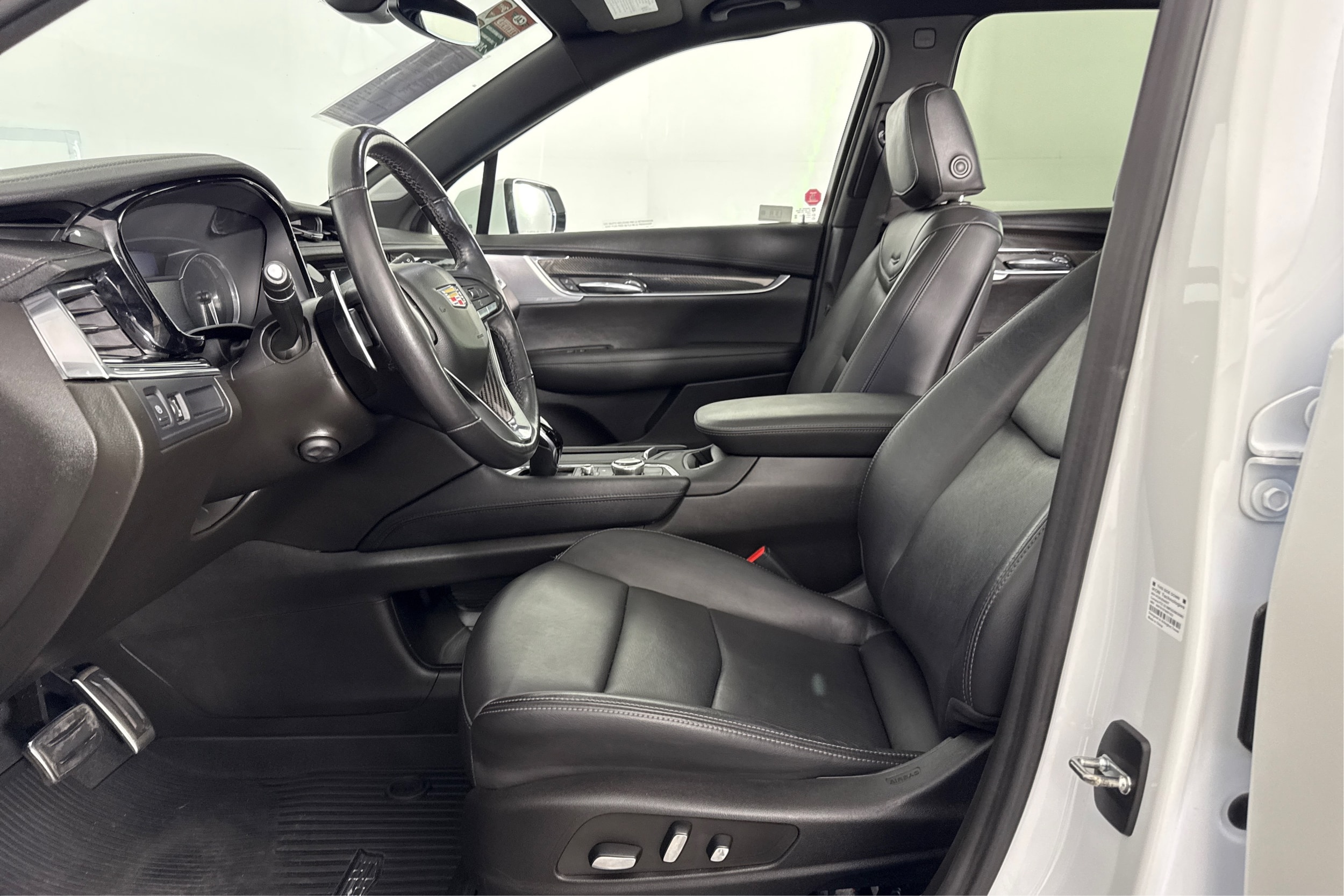 2023 Cadillac XT6 Sport - Photo 7