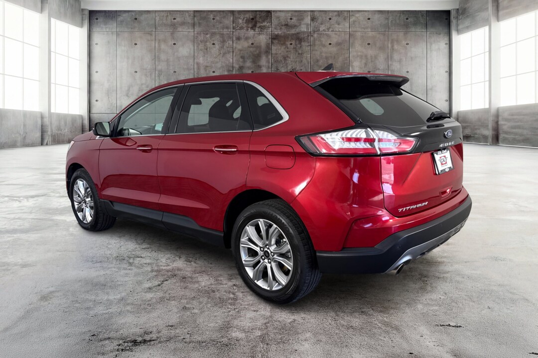 2024 Ford Edge Titanium - Photo 6