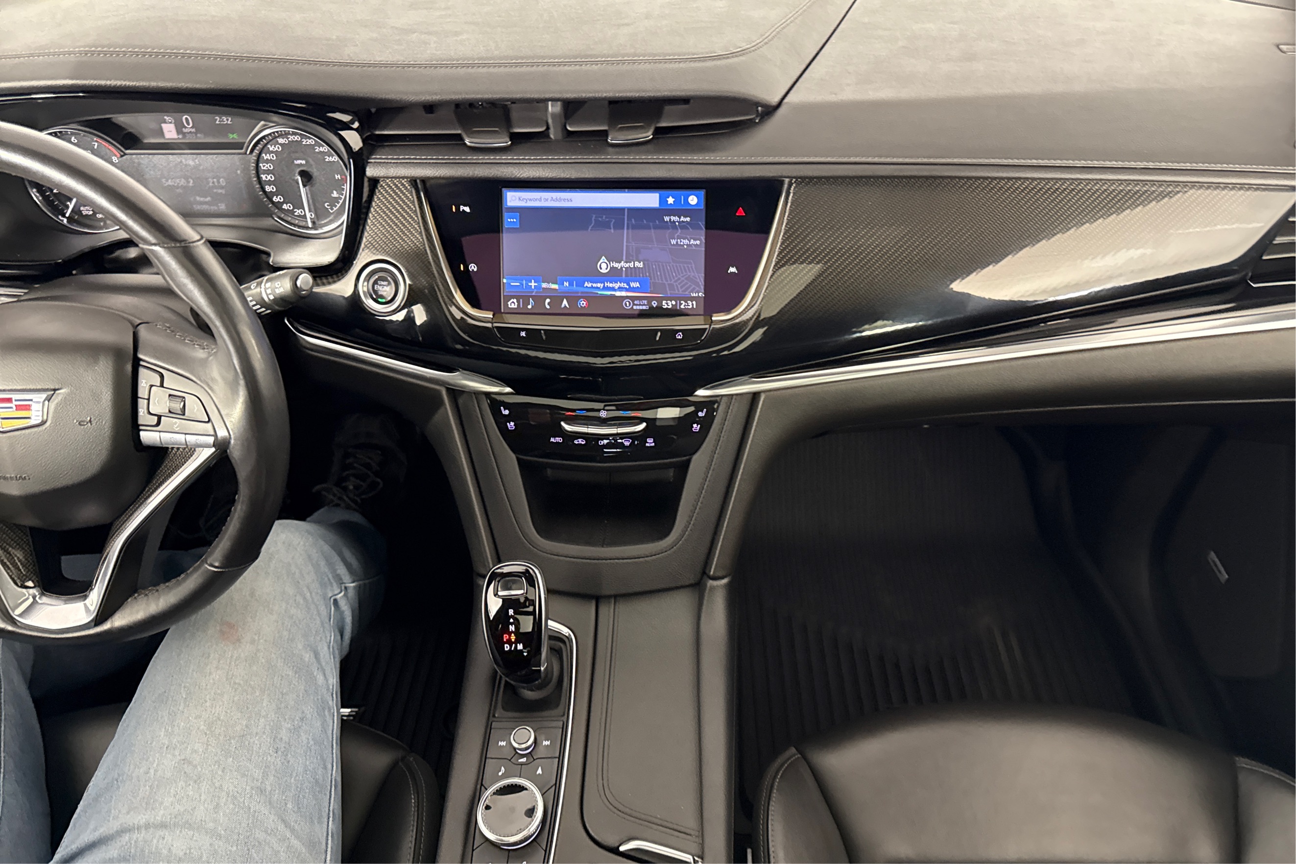 2023 Cadillac XT6 Sport - Photo 11