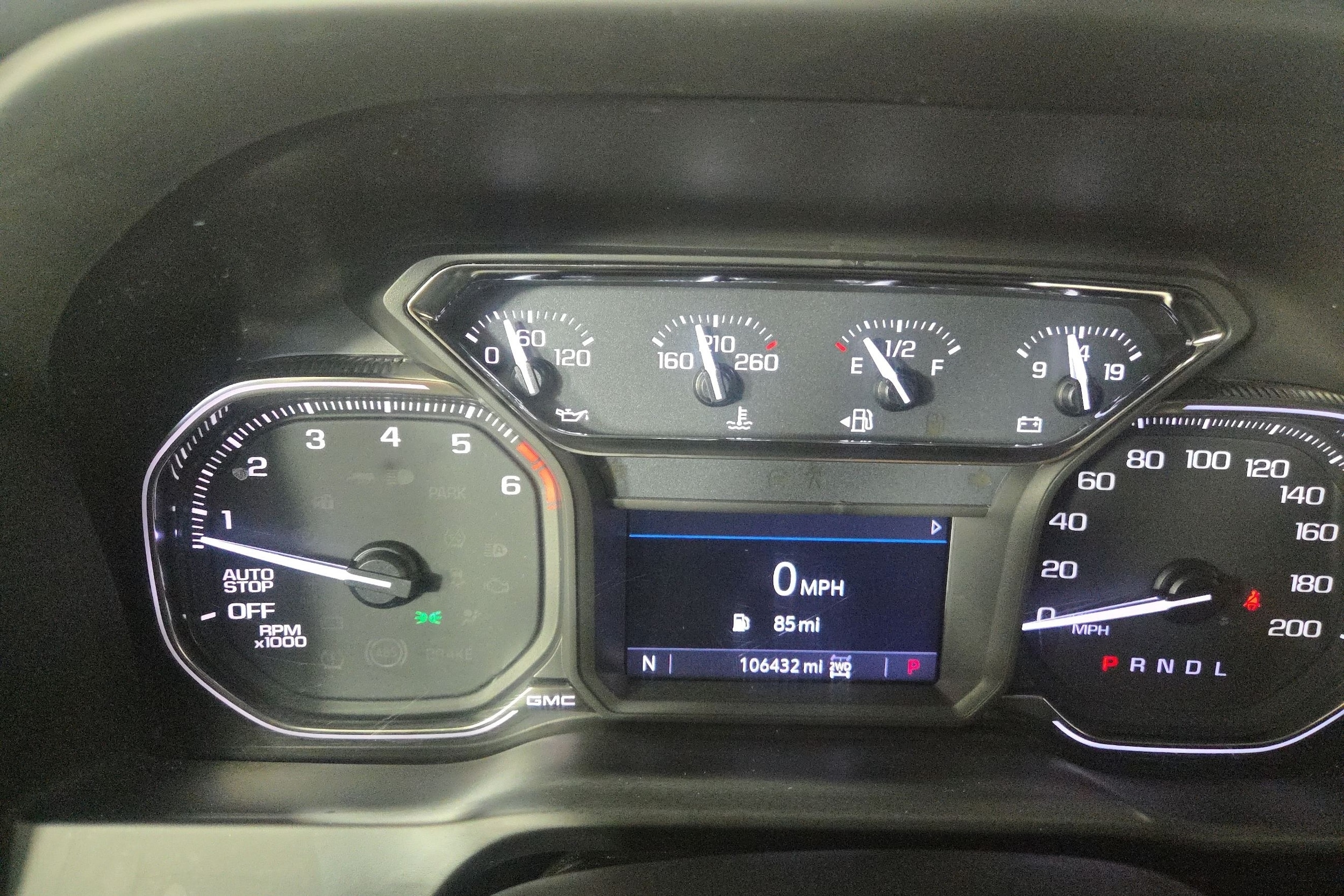 2020 GMC Sierra 1500 SLT - Photo 13