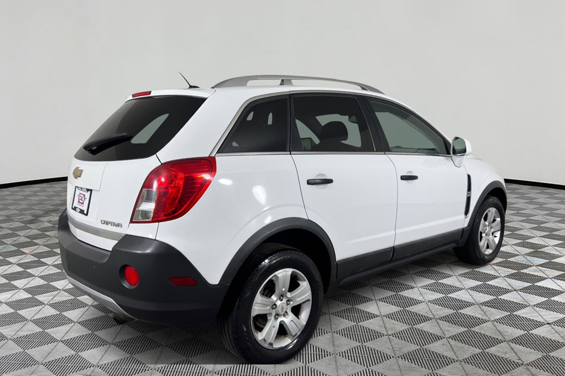 2014 Chevrolet Captiva Sport photo 4