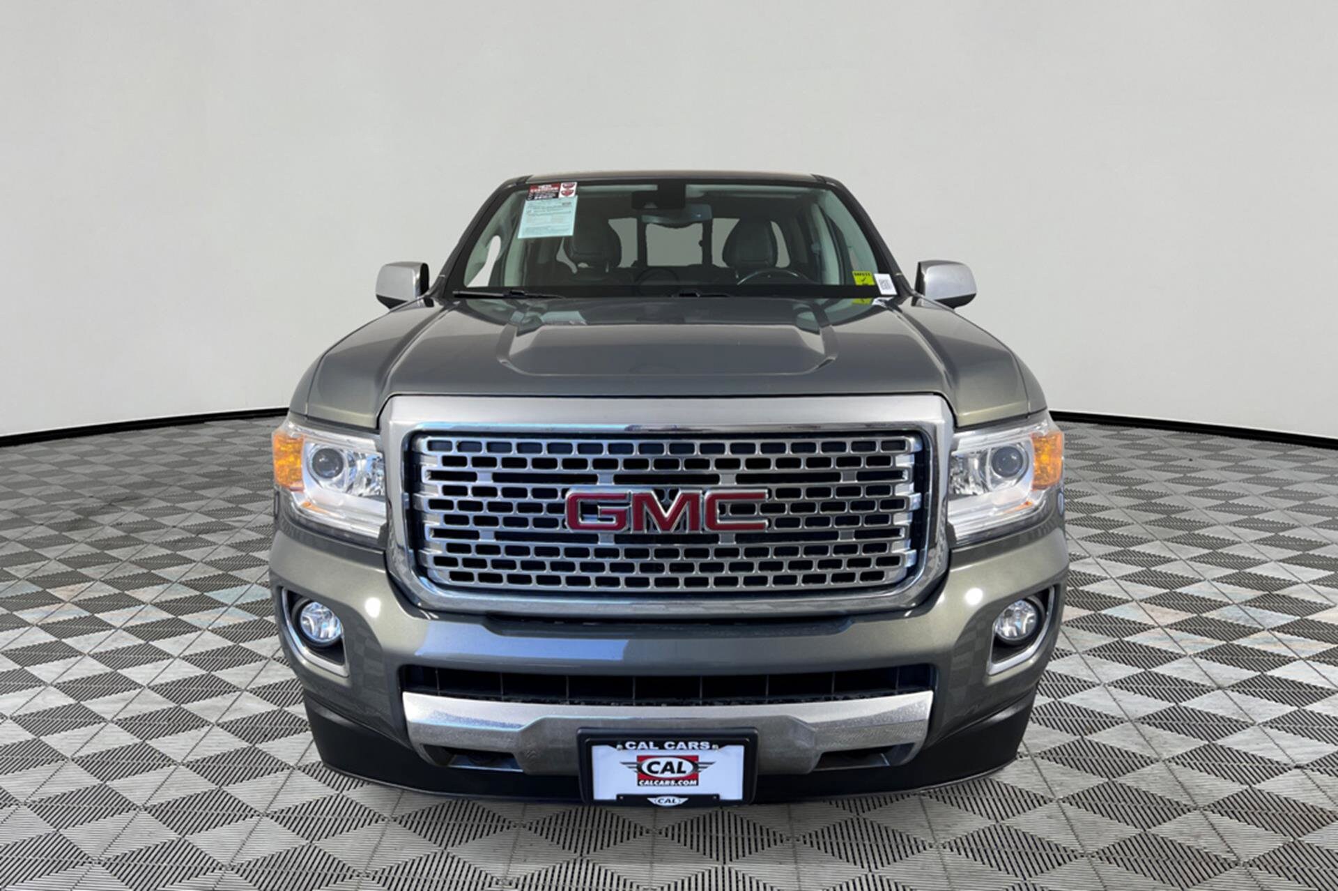 2018 Gmc Canyon Denali photo 2
