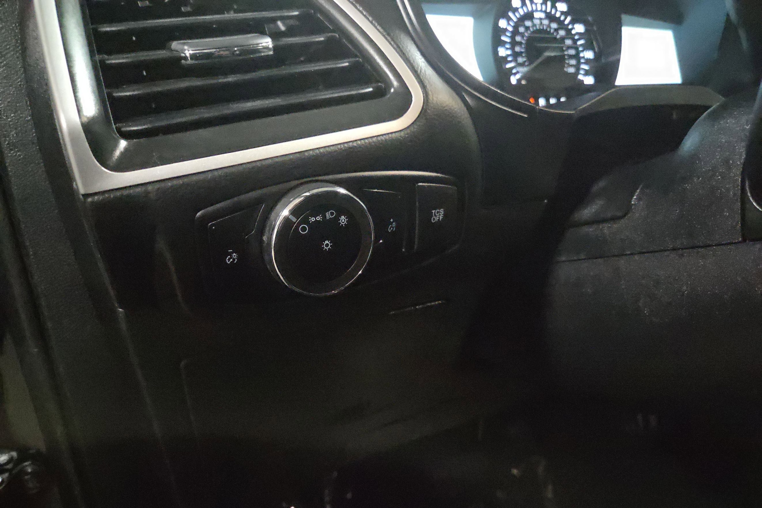 2024 Ford Edge SEL - Photo 27