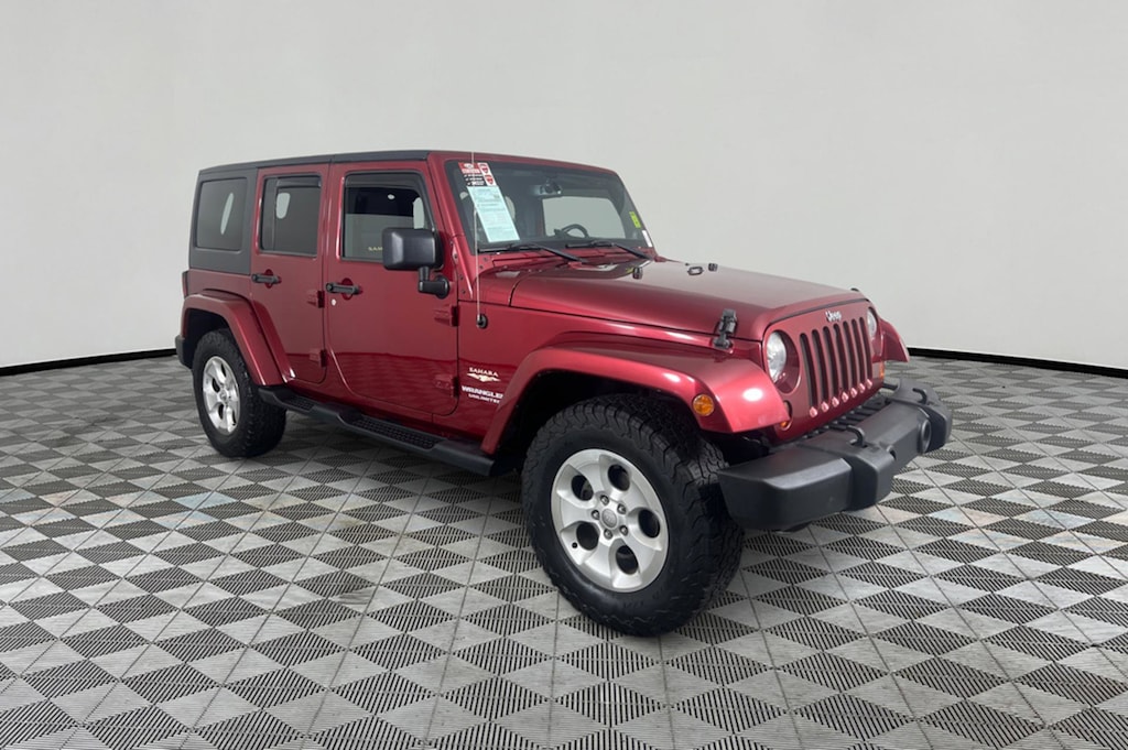 Used 2013 Jeep Wrangler Unlimited Sahara SUV