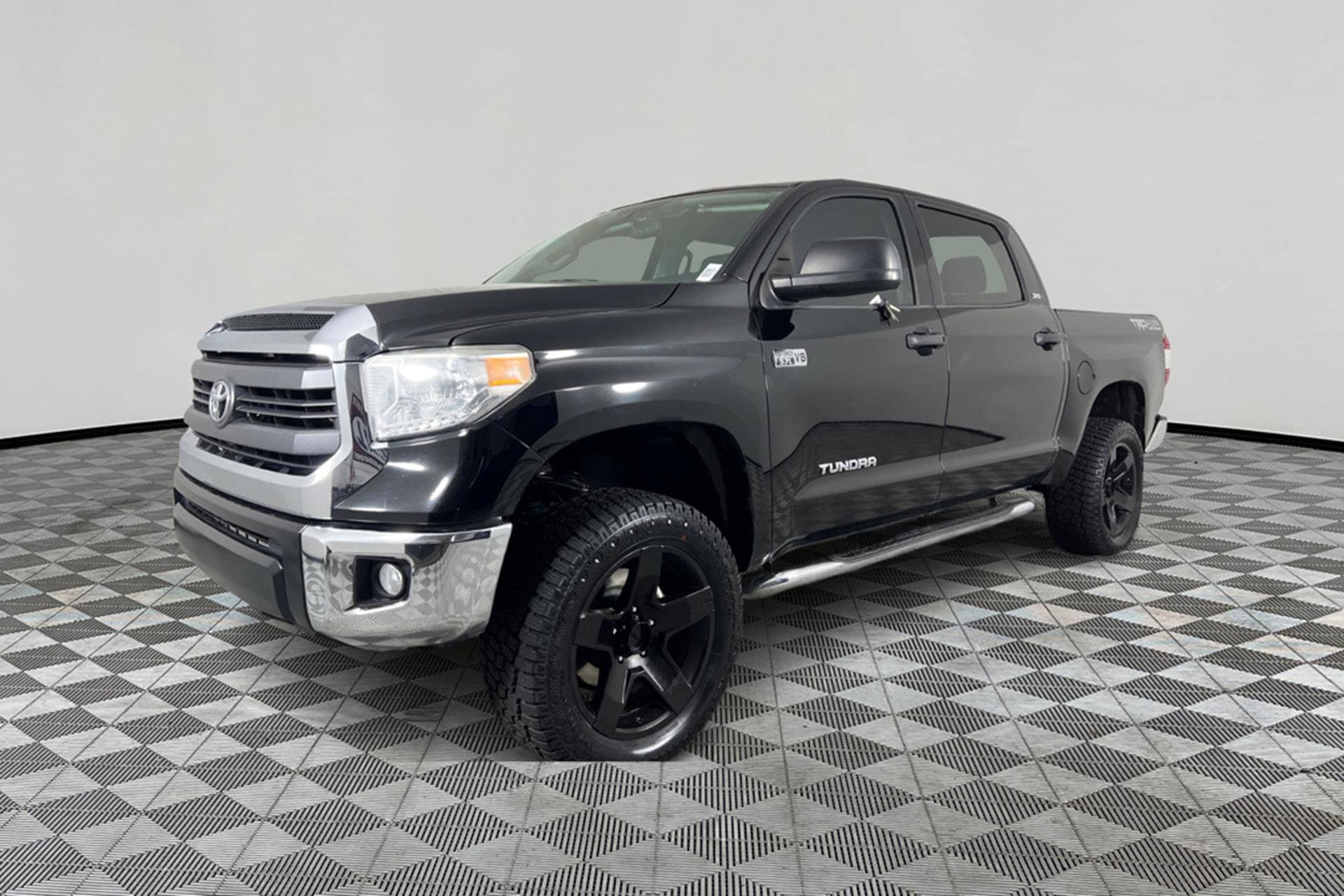 2015 Toyota Tundra SR5