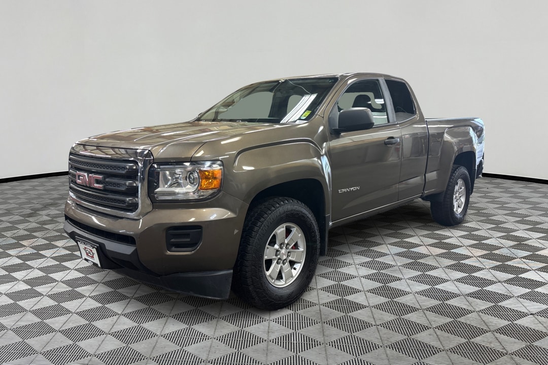 2016 GMC Canyon 4WD Base Extended Cab's photo