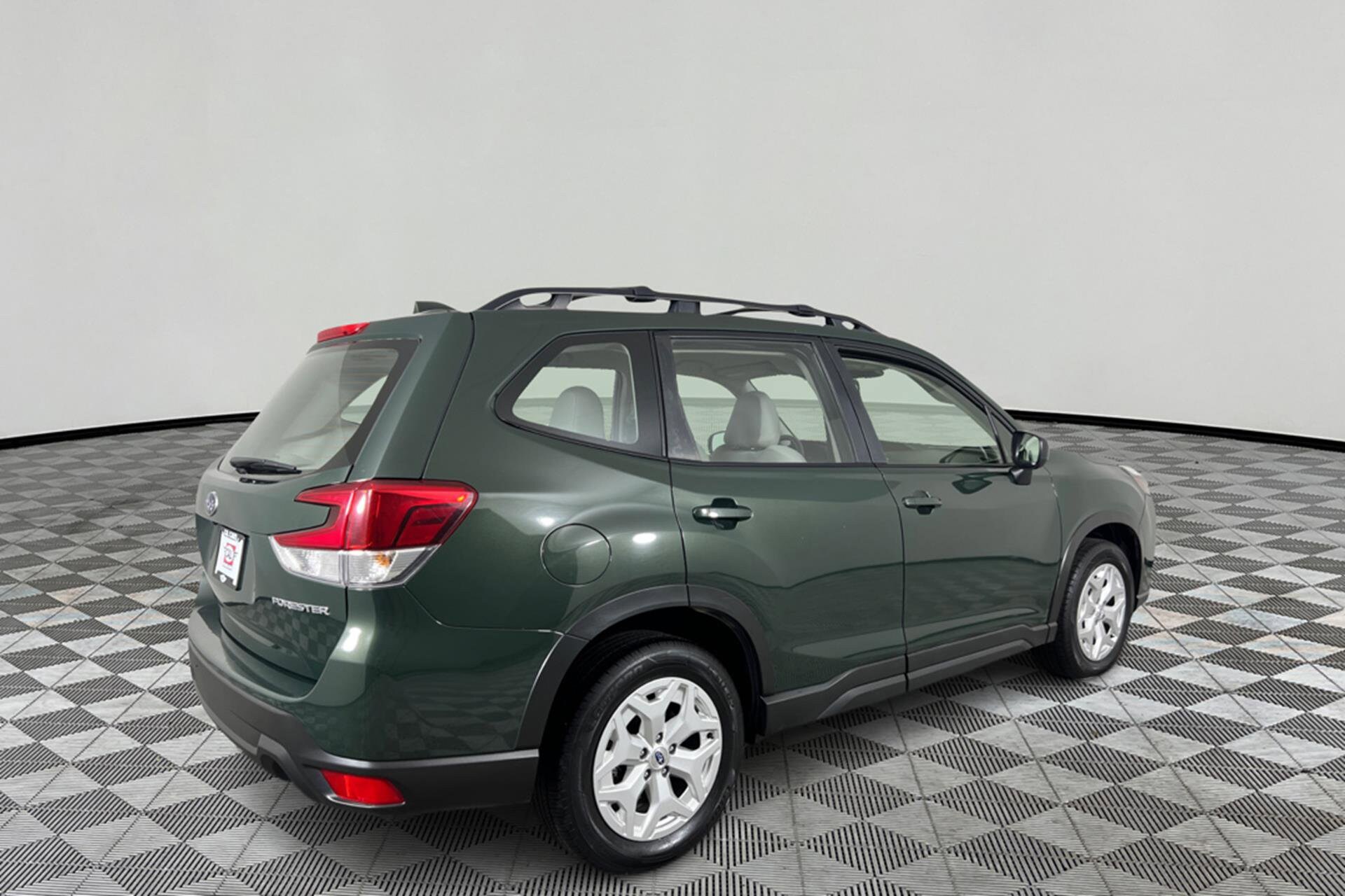 2023 Subaru Forester Base photo 4