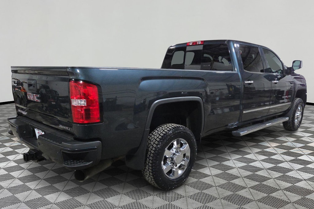 Used 2017 GMC Sierra 3500HD Denali Truck Crew Cab