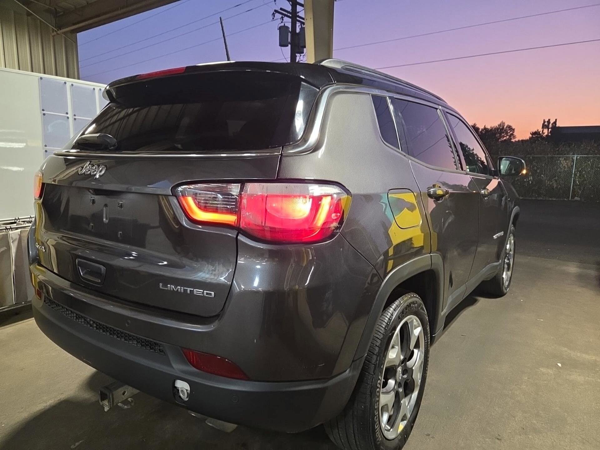 2019 Jeep Compass Limited photo 3