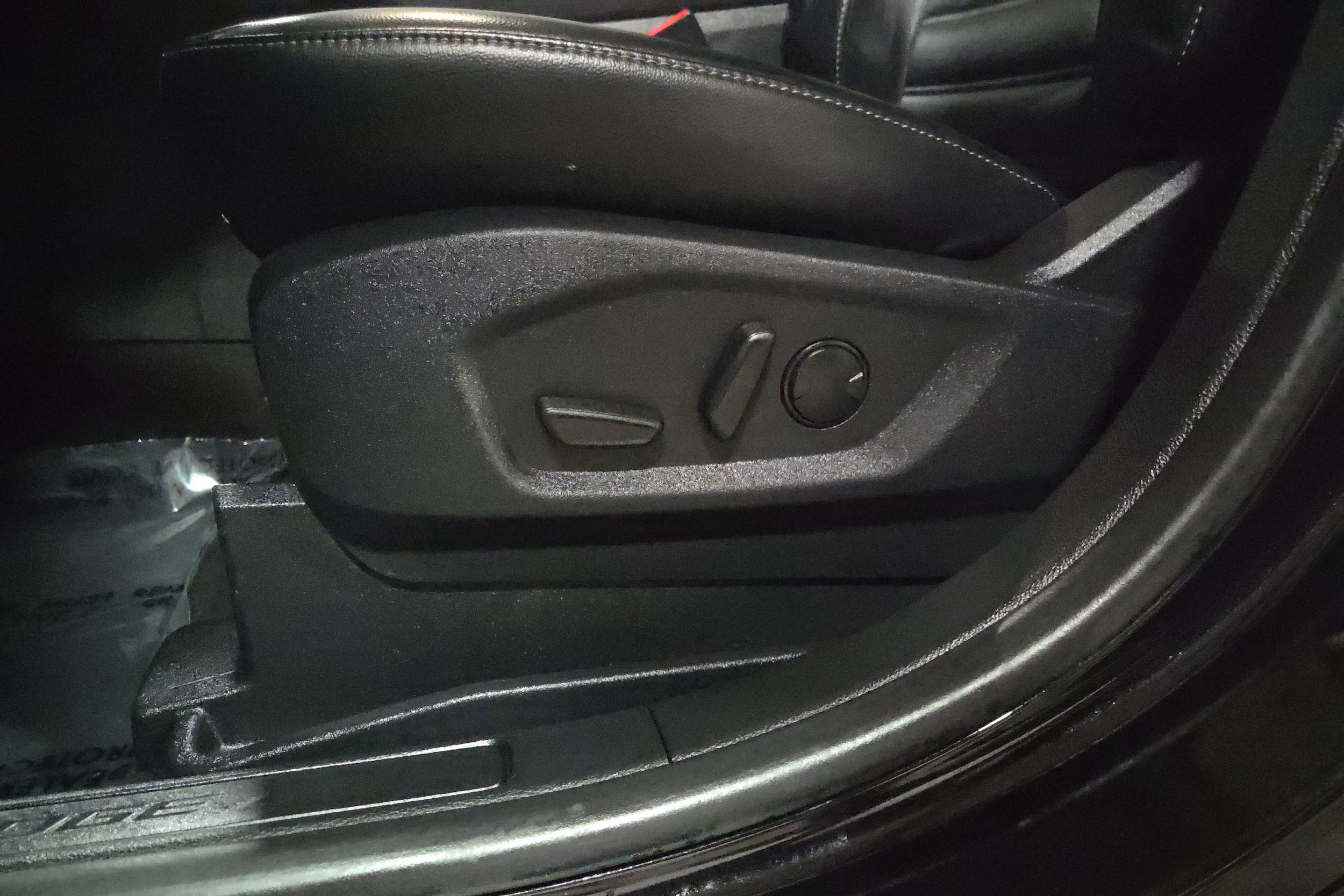 2024 Ford Edge SEL - Photo 16