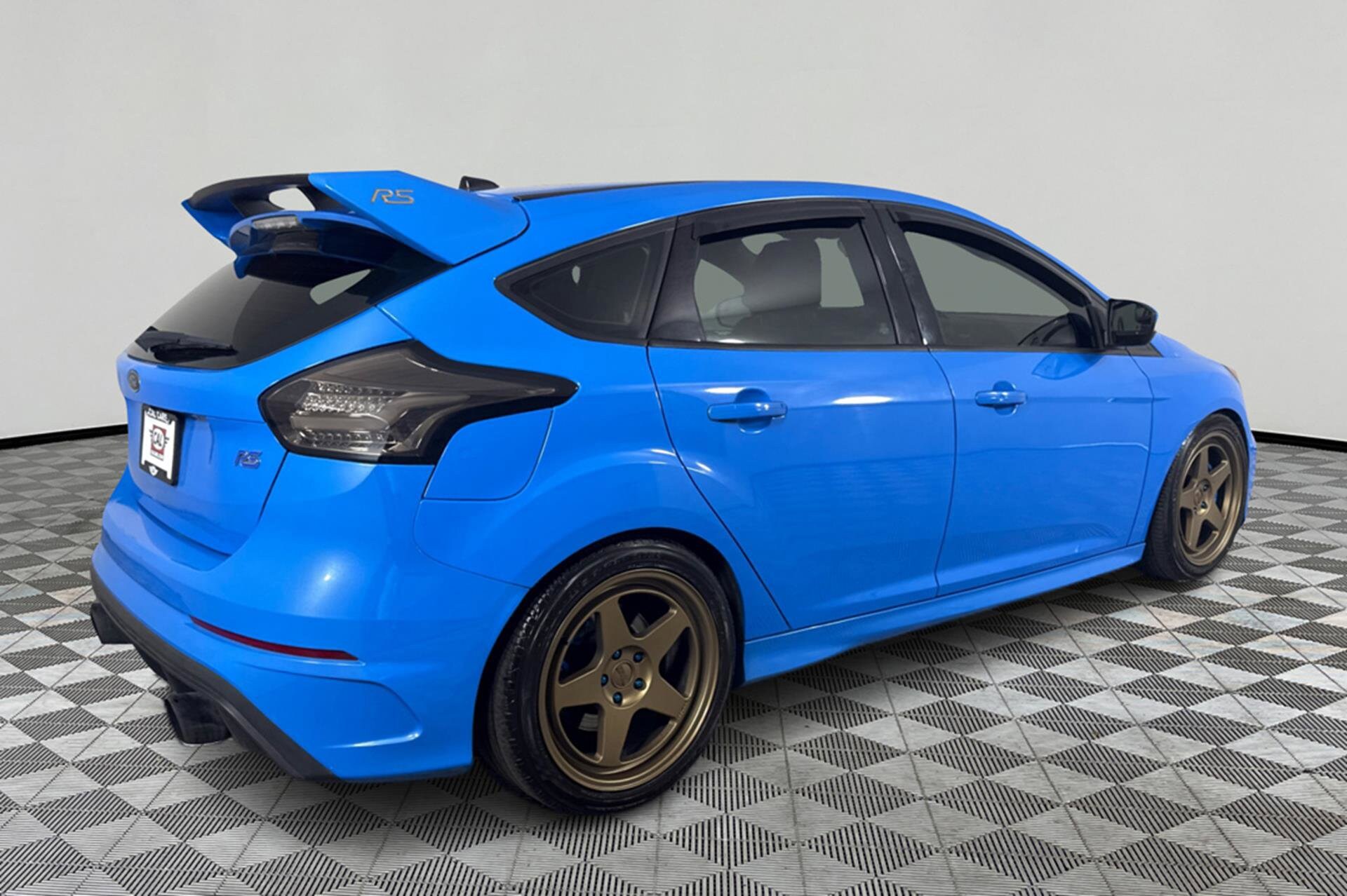2017 Ford Focus RS photo 4