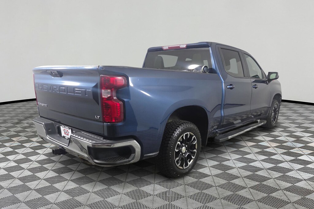 Used 2019 Chevrolet Silverado 1500 LT Truck Crew Cab